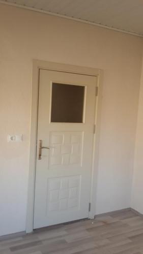 konya-ahsap-kapi-imalati-24-Medium Ahşap Kapılar