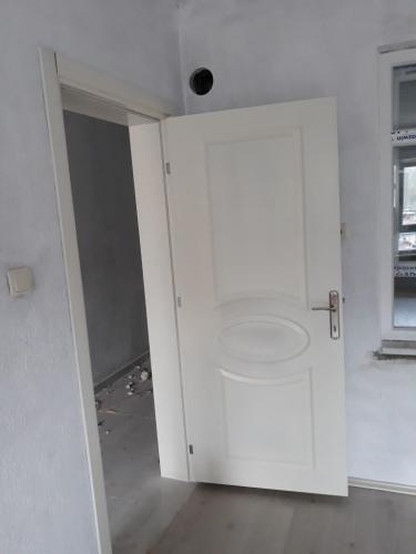 konya-ahsap-kapi-imalati-33-Medium Ahşap Kapılar